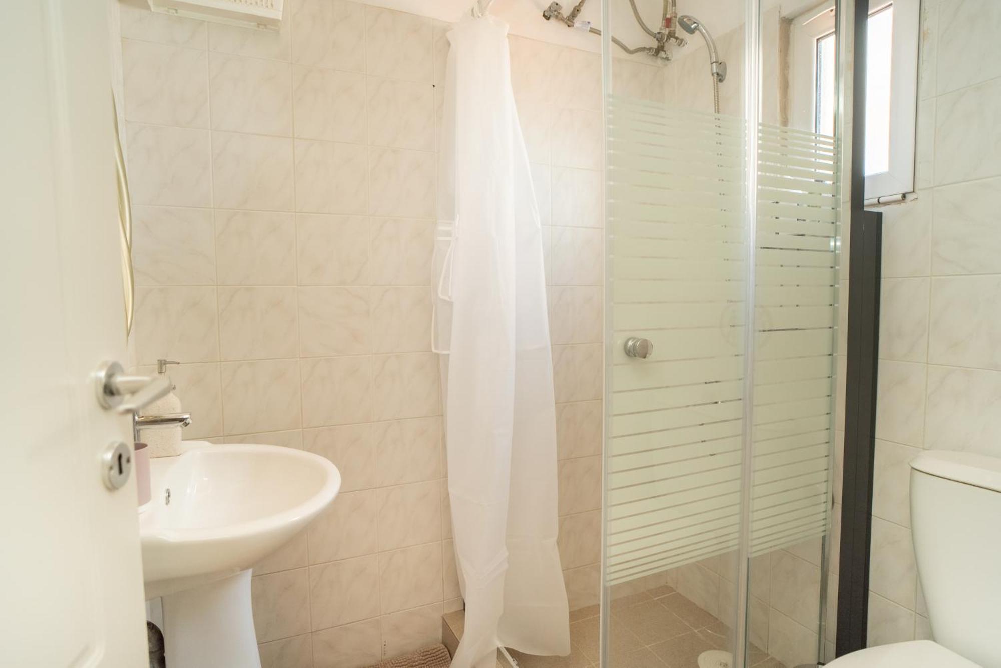 The Dreamhouse Athens Airport Apartment Artemida  Luaran gambar